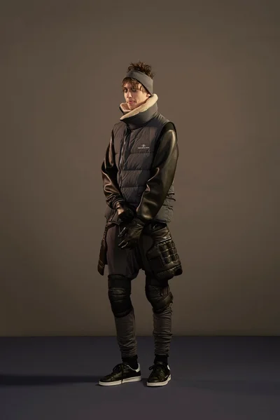 Look 25